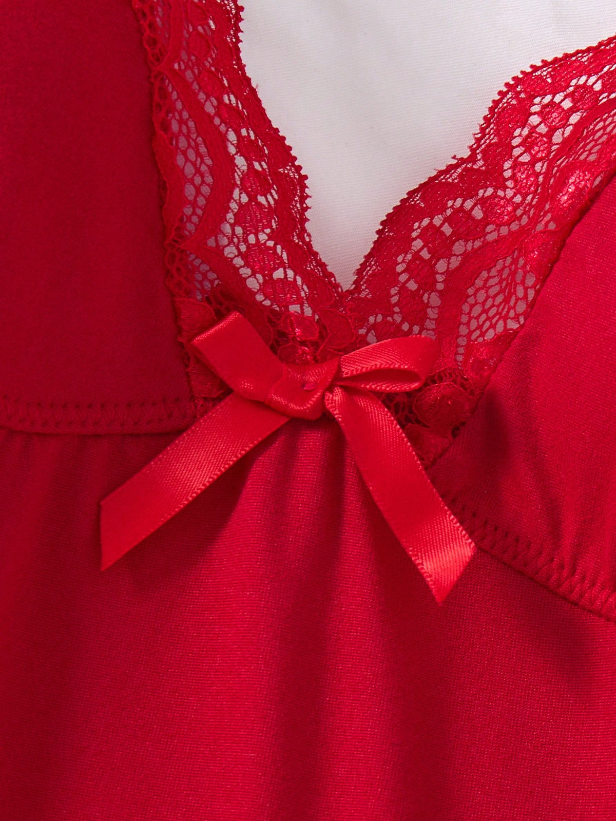 2Pcs Lace Patchwork, Bow Decor, Romantic Side Slit Camisole Nightgown