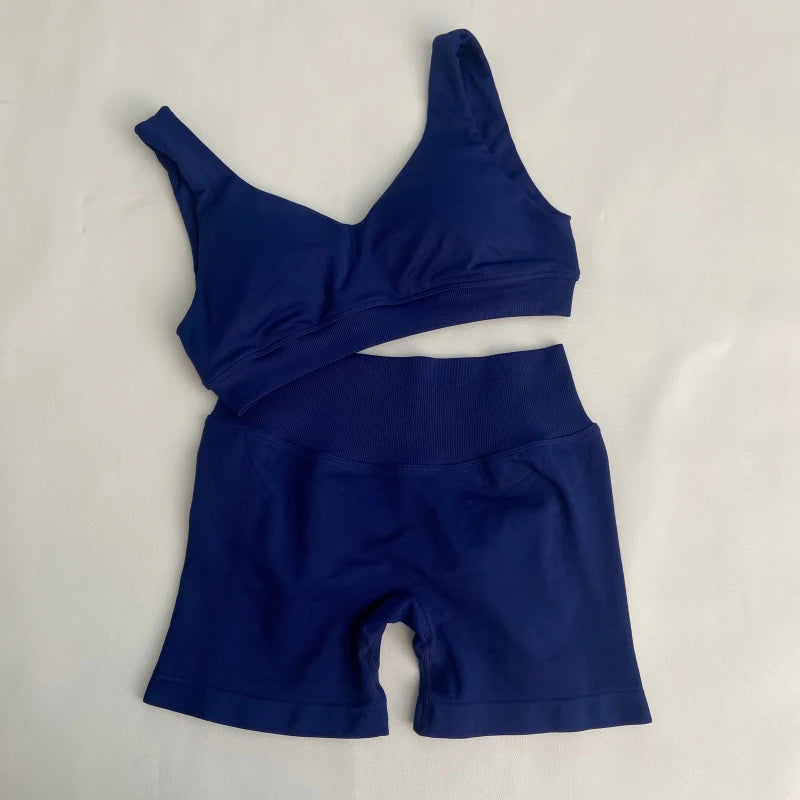 Women's Seamless Gym Set Scoop Backless Sports Bra V Neck Top with Scrunch Shorts Yoga Workout Outfit Fitness Clothing