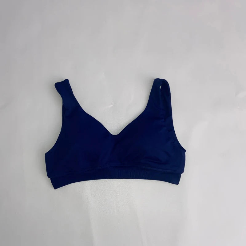 Women's Seamless Gym Set Scoop Backless Sports Bra V Neck Top with Scrunch Shorts Yoga Workout Outfit Fitness Clothing